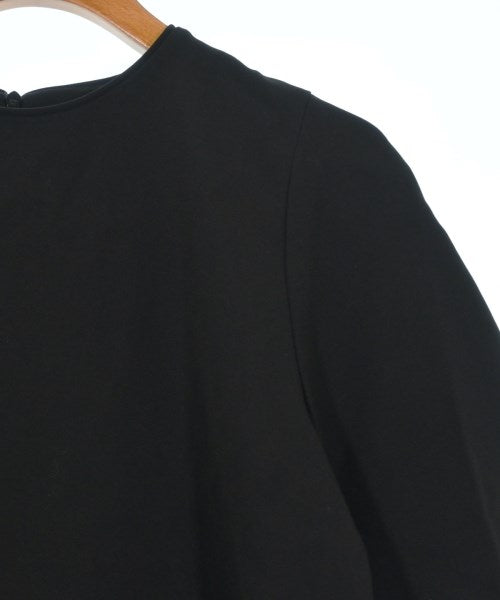 UNTITLED เสื้อสตรี