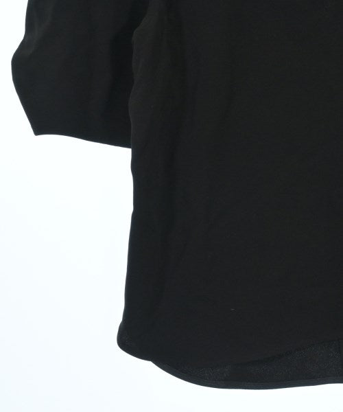 UNTITLED เสื้อสตรี