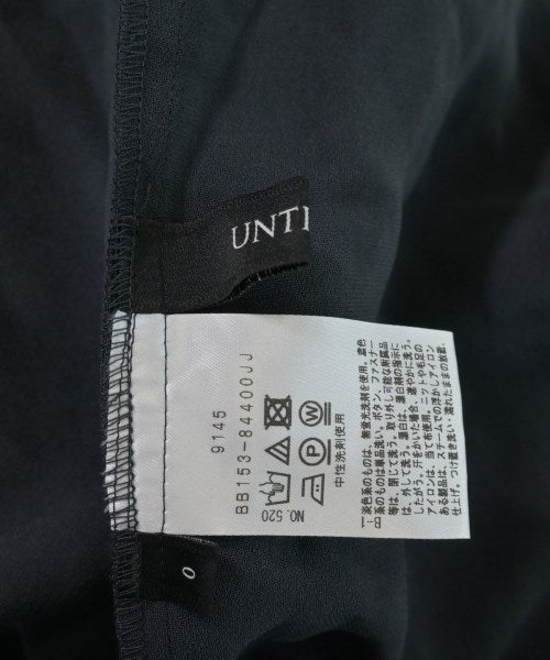 UNTITLED เสื้อสตรี
