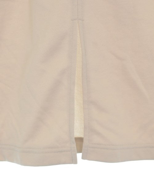 UNTITLED เสื้อยืด/เสื้อท็อปส์