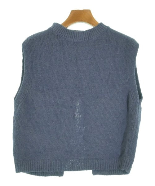 UNTITLED เสื้อกั๊ก