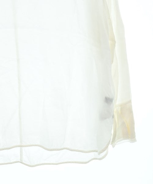 UNTITLED เสื้อลำลอง