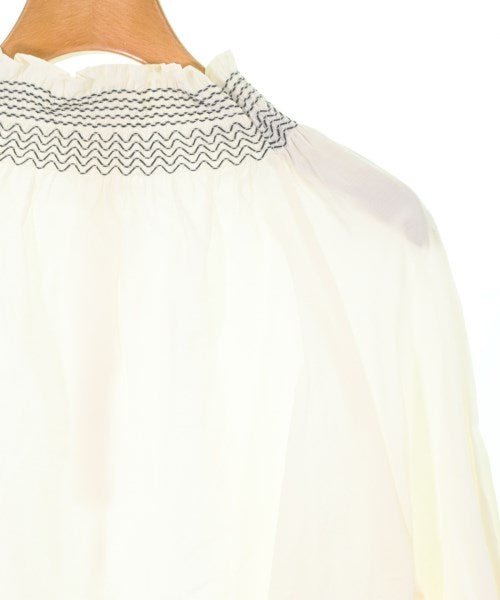 UNTITLED เสื้อสตรี
