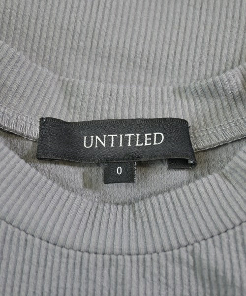 UNTITLED เสื้อยืด/เสื้อท็อปส์