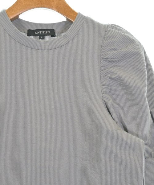 UNTITLED เสื้อยืด/เสื้อท็อปส์