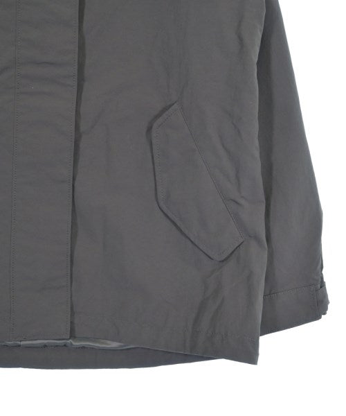 UNTITLED เสื้อพาร์กาภูเขา