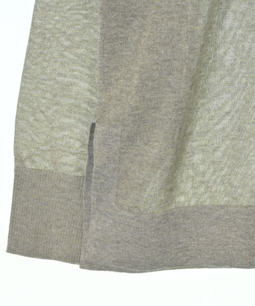 UNTITLED เสื้อกันหนาว