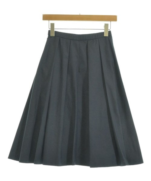 UNTITLED กระโปรงยาวถึงเข่า