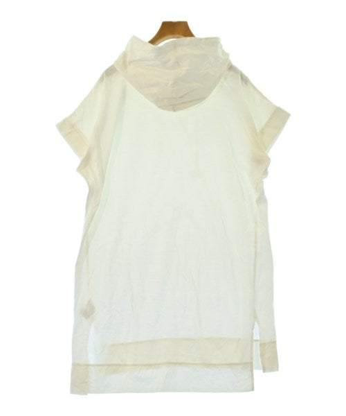 UNTITLED เสื้อยืด/เสื้อท็อปส์