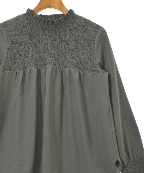 UNTITLED เสื้อสตรี