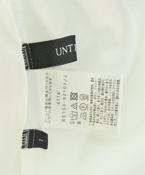 UNTITLED เสื้อสตรี