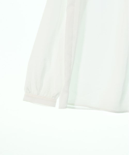 UNTITLED เสื้อสตรี