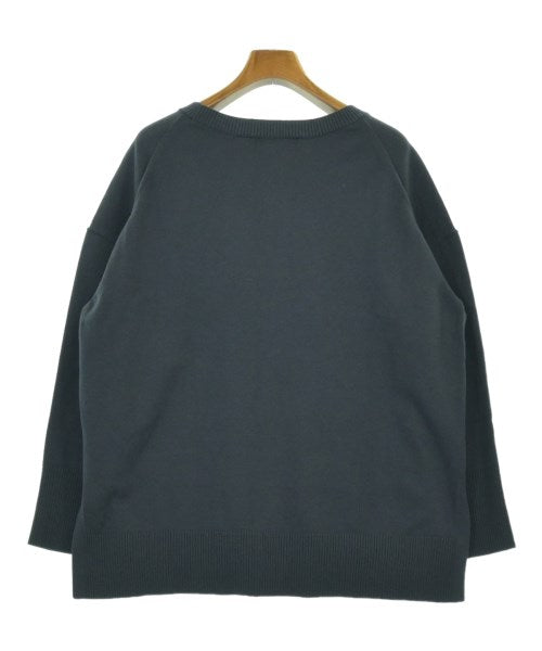 UNTITLED เสื้อกันหนาว