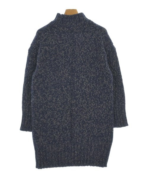 UNTITLED เสื้อกันหนาว