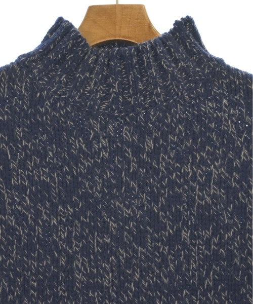UNTITLED เสื้อกันหนาว