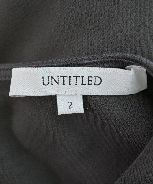 UNTITLED เสื้อยืด/เสื้อท็อปส์