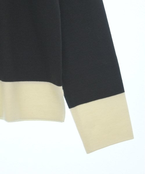 UNTITLED เสื้อกันหนาว