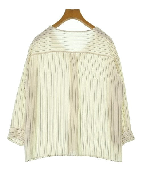 UNTITLED เสื้อสตรี