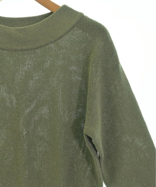 UNTITLED เสื้อกันหนาว