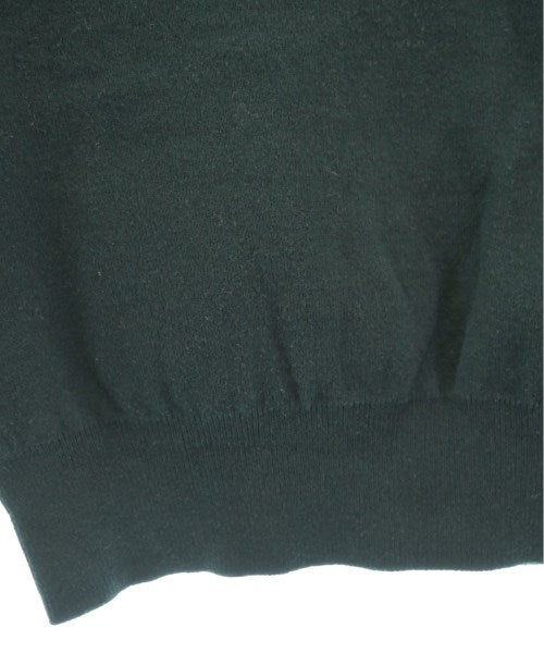 UNTITLED เสื้อกันหนาว