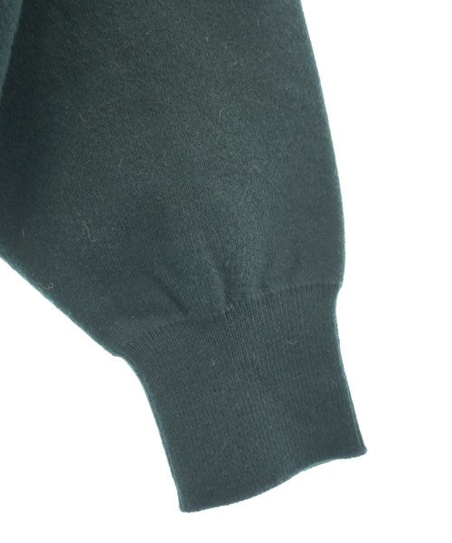 UNTITLED เสื้อกันหนาว