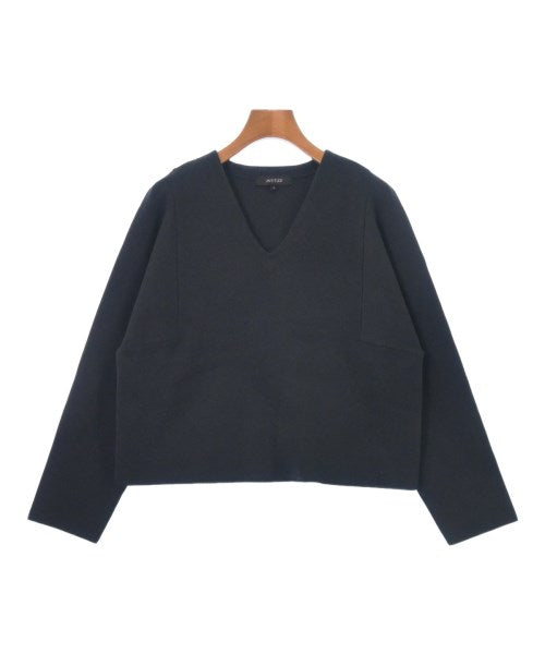 UNTITLED เสื้อกันหนาว