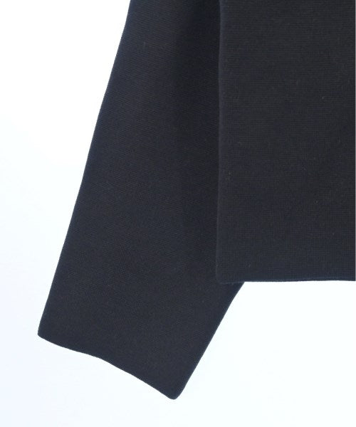 UNTITLED เสื้อกันหนาว