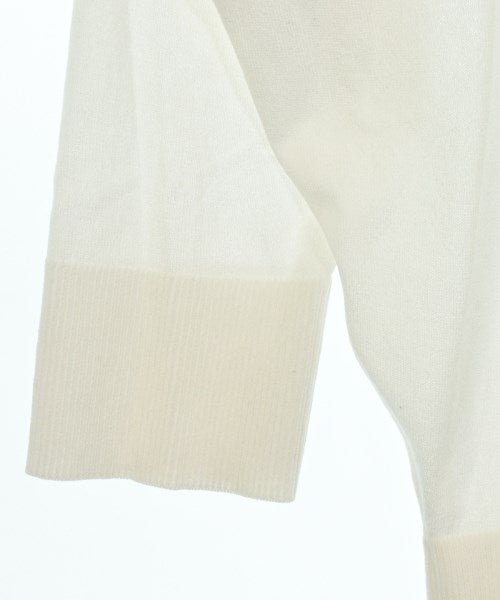 UNTITLED เสื้อกันหนาว