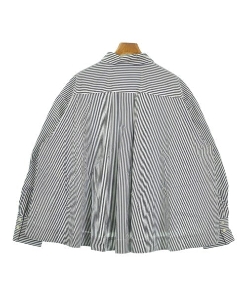 UNTITLED เสื้อลำลอง