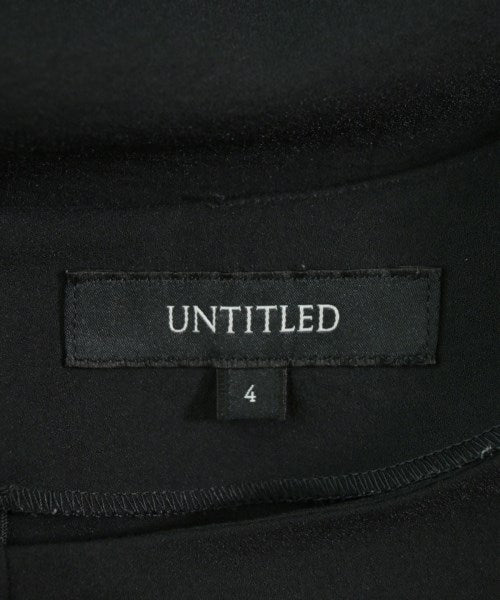 UNTITLED เสื้อสตรี