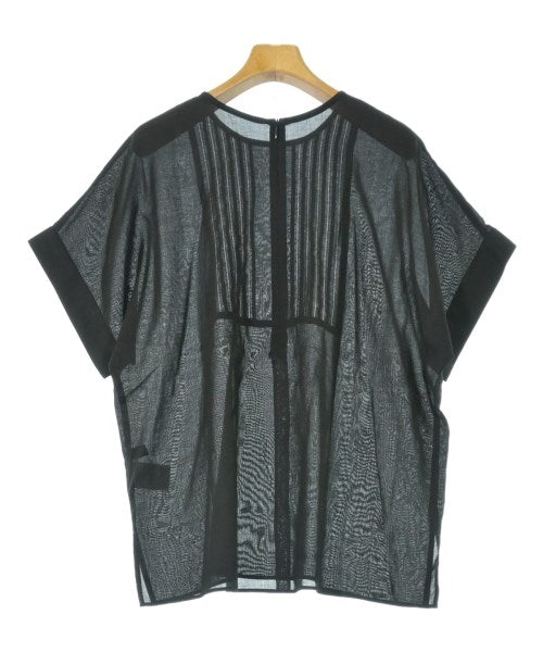 UNTITLED เสื้อสตรี