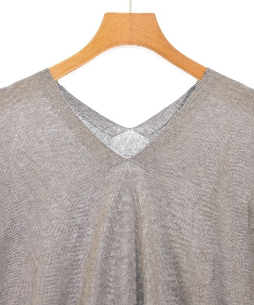 UNTITLED เสื้อกันหนาว