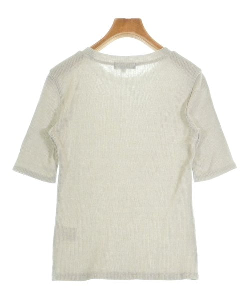 UNTITLED เสื้อยืด/เสื้อท็อปส์