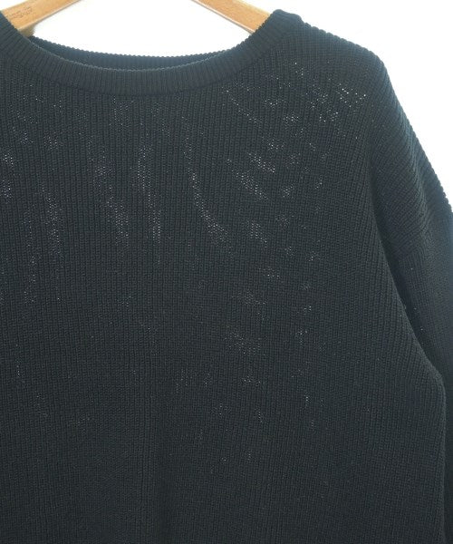 UNTITLED เสื้อกันหนาว