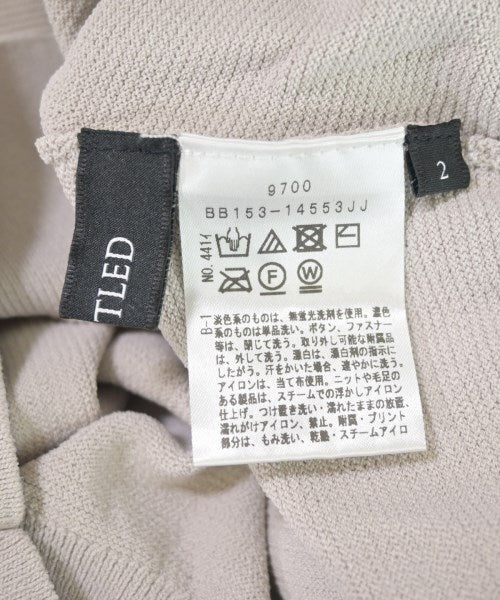 UNTITLED เสื้อกันหนาว