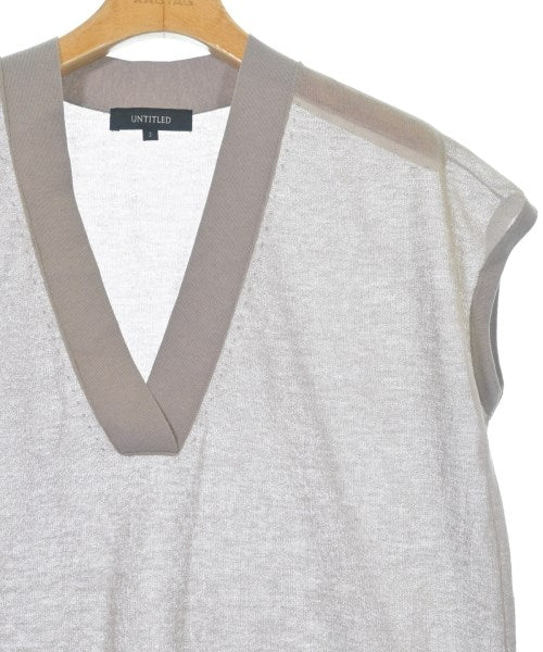 UNTITLED เสื้อกันหนาว
