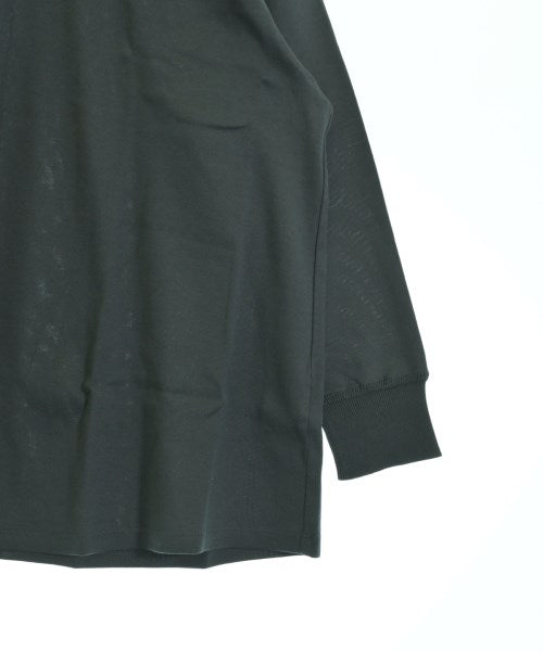 UNTITLED เสื้อยืด/เสื้อท็อปส์
