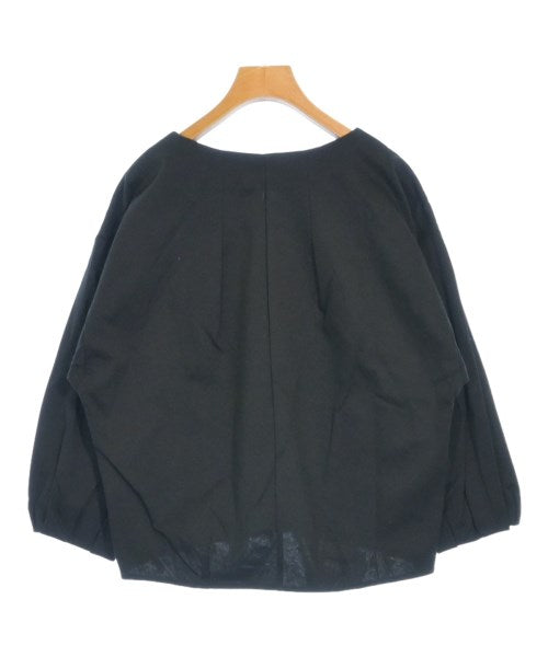 UNTITLED เสื้อยืด/เสื้อท็อปส์