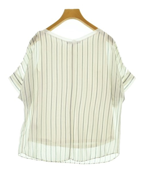 UNTITLED เสื้อสตรี