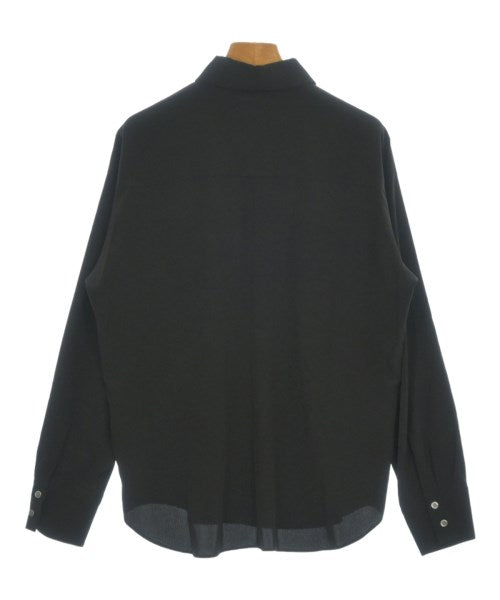 UNTITLED เสื้อลำลอง