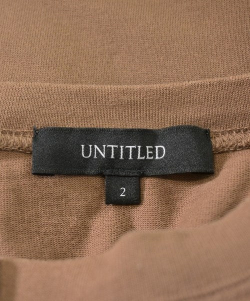 UNTITLED เสื้อยืด/เสื้อท็อปส์