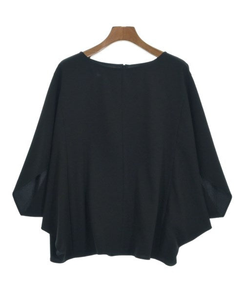 UNTITLED เสื้อสตรี