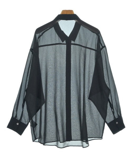 UNTITLED เสื้อสตรี