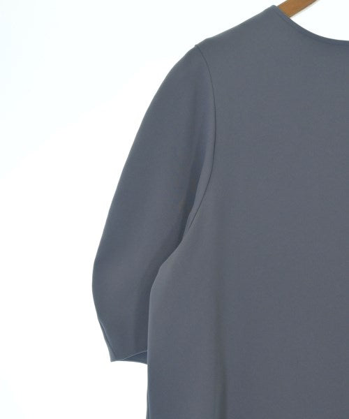 UNTITLED เสื้อสตรี