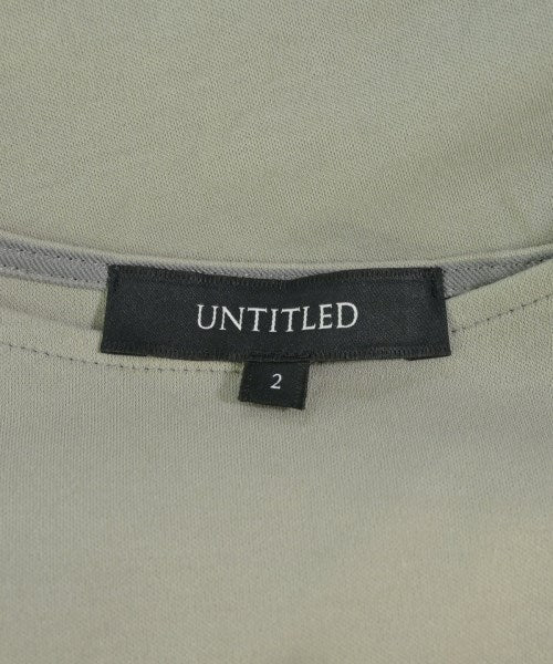 UNTITLED เสื้อยืด/เสื้อท็อปส์