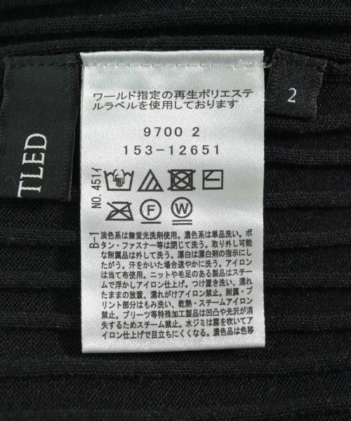 UNTITLED เสื้อกันหนาว