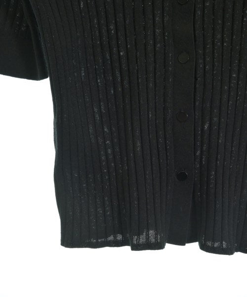 UNTITLED เสื้อกันหนาว