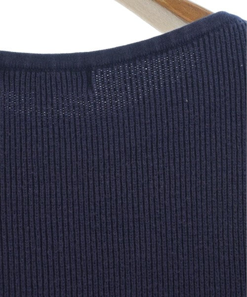 UNTITLED เสื้อกันหนาว