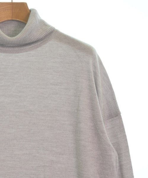 UNTITLED เสื้อกันหนาว