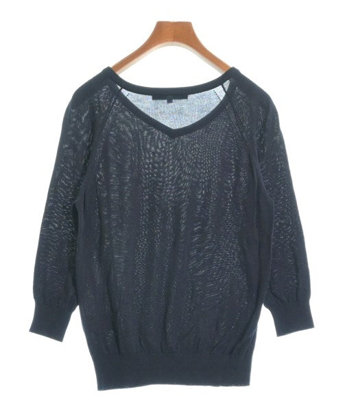 UNTITLED เสื้อกันหนาว